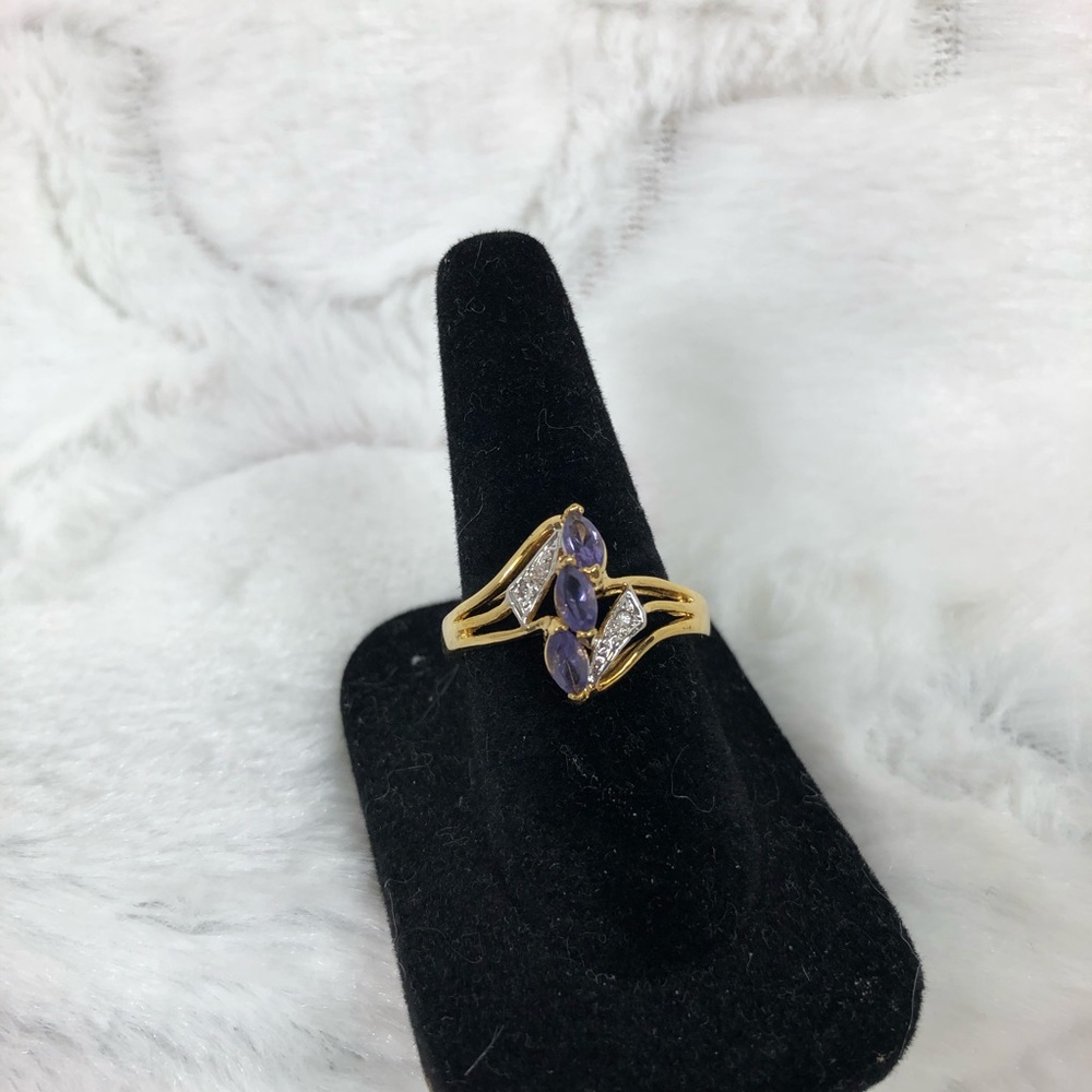 Avon Simulated Tanzanite triple marquise ring